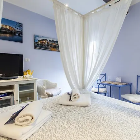 Rotondapantheon Bed & Breakfast *